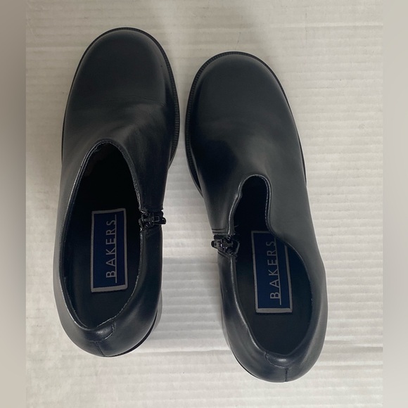 Womens BAKERS Embassy ll Black Leather Chunky Ankle Booties Size 7.5 - Picture 9 of 15